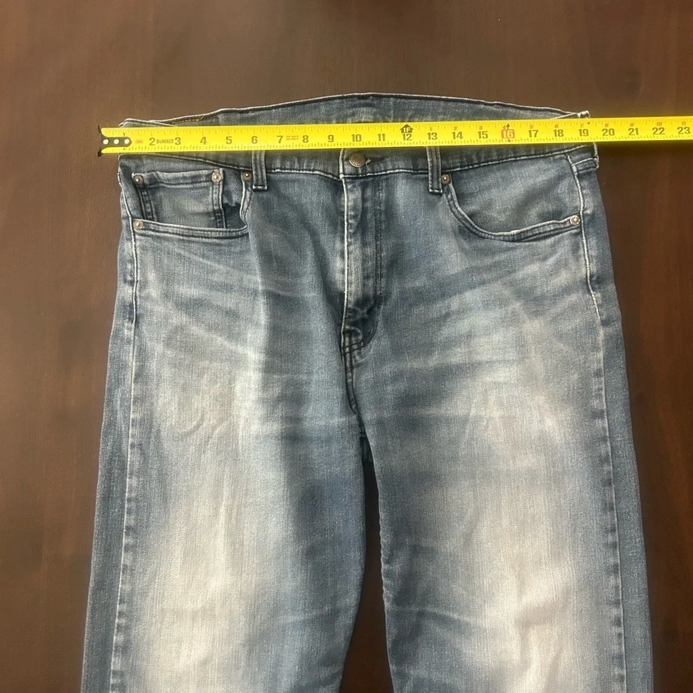 Levi's Light‎ Blue Slim Straight Jeans